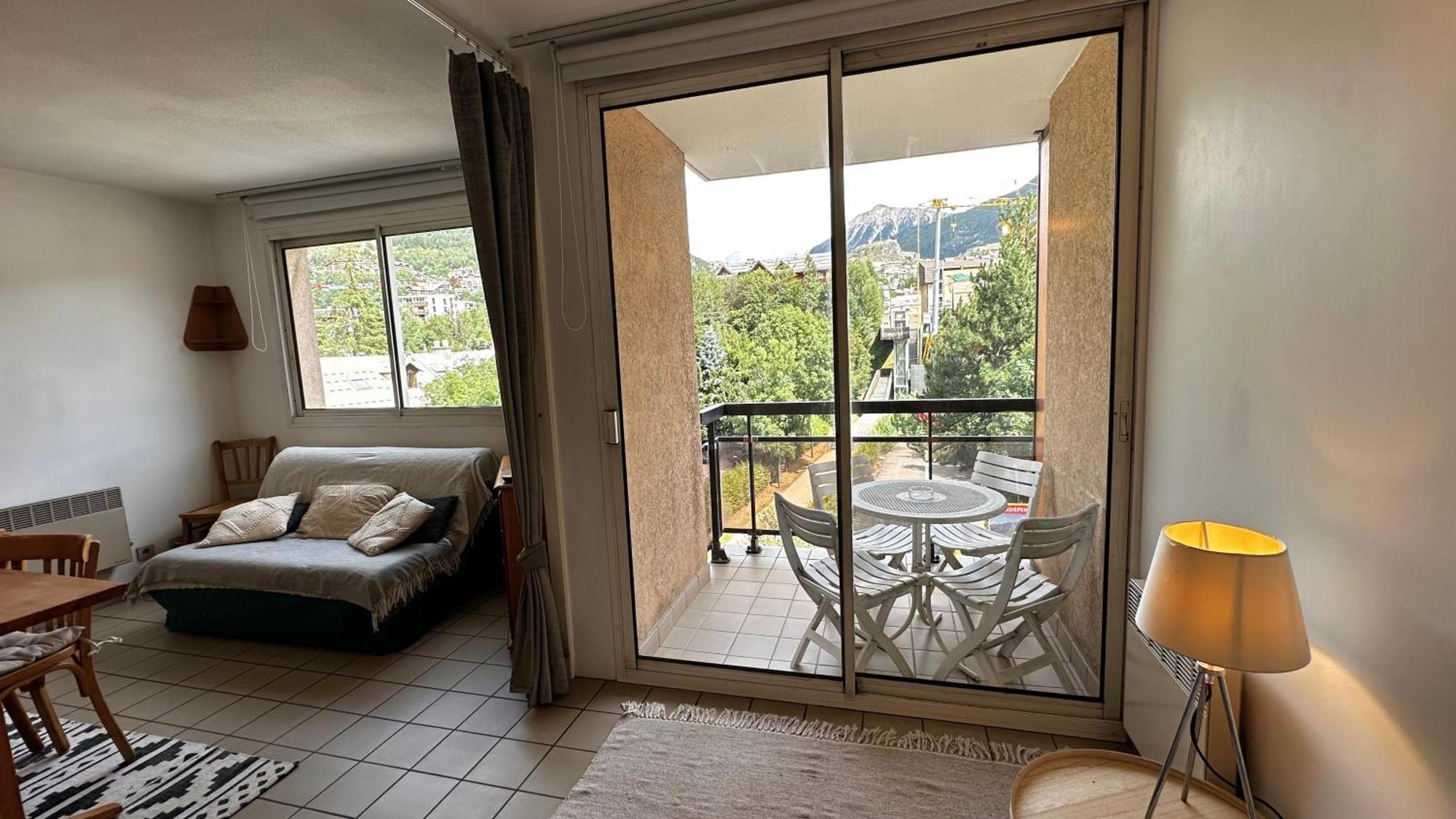 Appartement Centre Ville Pied De Piste Briancon Bagian luar foto