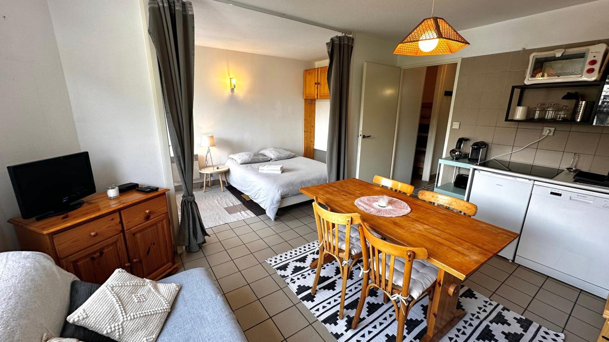 Appartement Centre Ville Pied De Piste Briancon Bagian luar foto